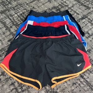 Lot of 5 Nike shorts Size M/L!